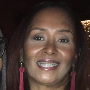 Meet your Posher, Renee